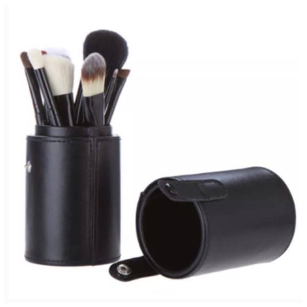5⭐️RATED 12Pc. Professional Brush Set w/Snap on Cover for Easy Travel Case